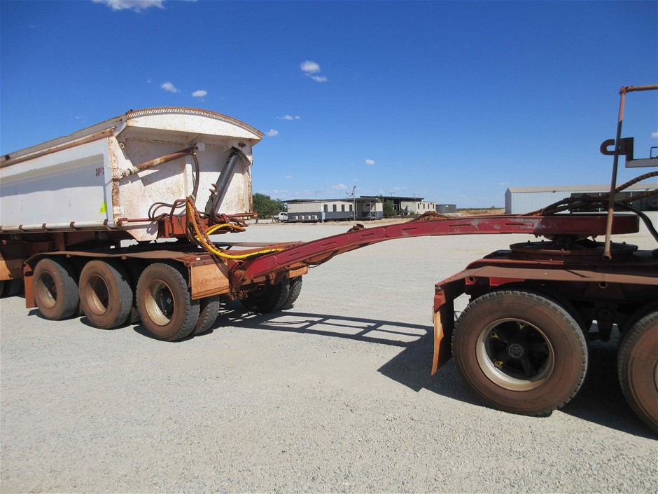 Heavy duty 20ft Container Shelter with End Wall (Unused)