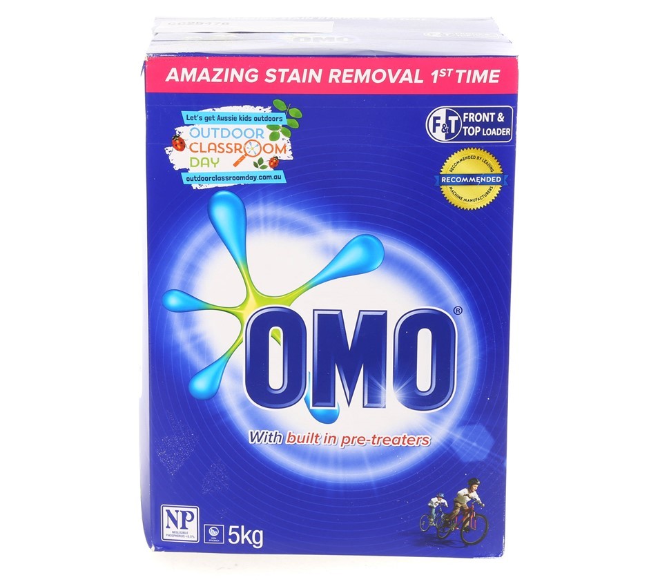 2016 UNC 50c HOLDEN HERITAGE COLLECTION HQ Kingswood COIN ON CARD