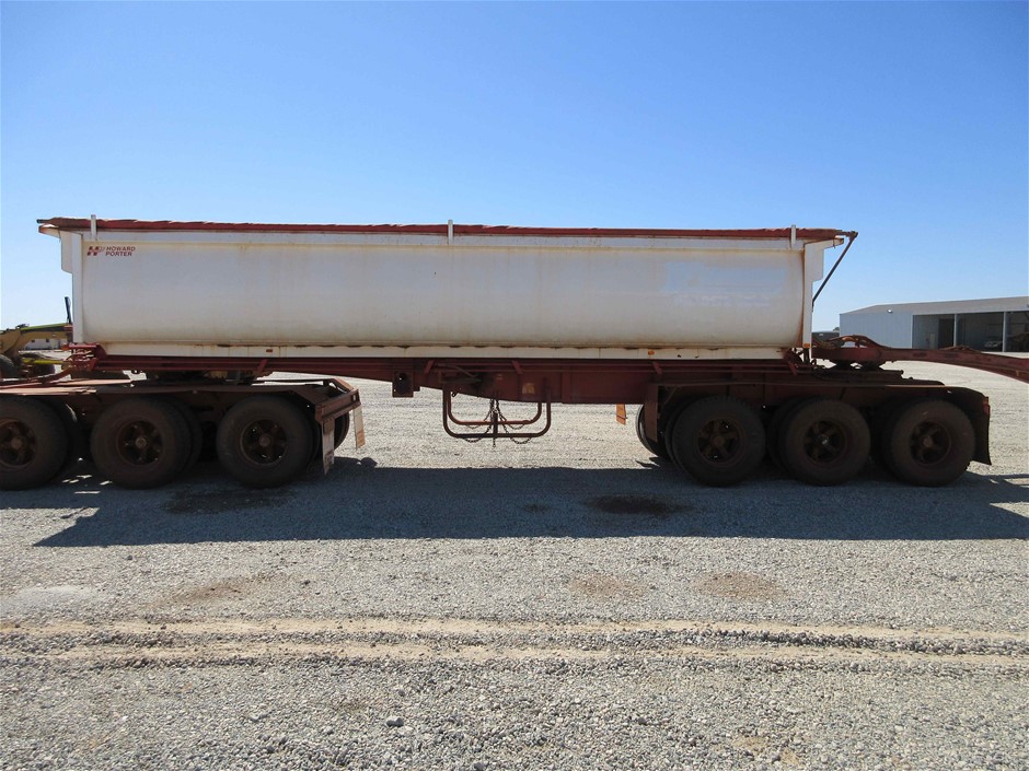 2016 UNC 50c HOLDEN HERITAGE COLLECTION HQ Kingswood COIN ON CARD