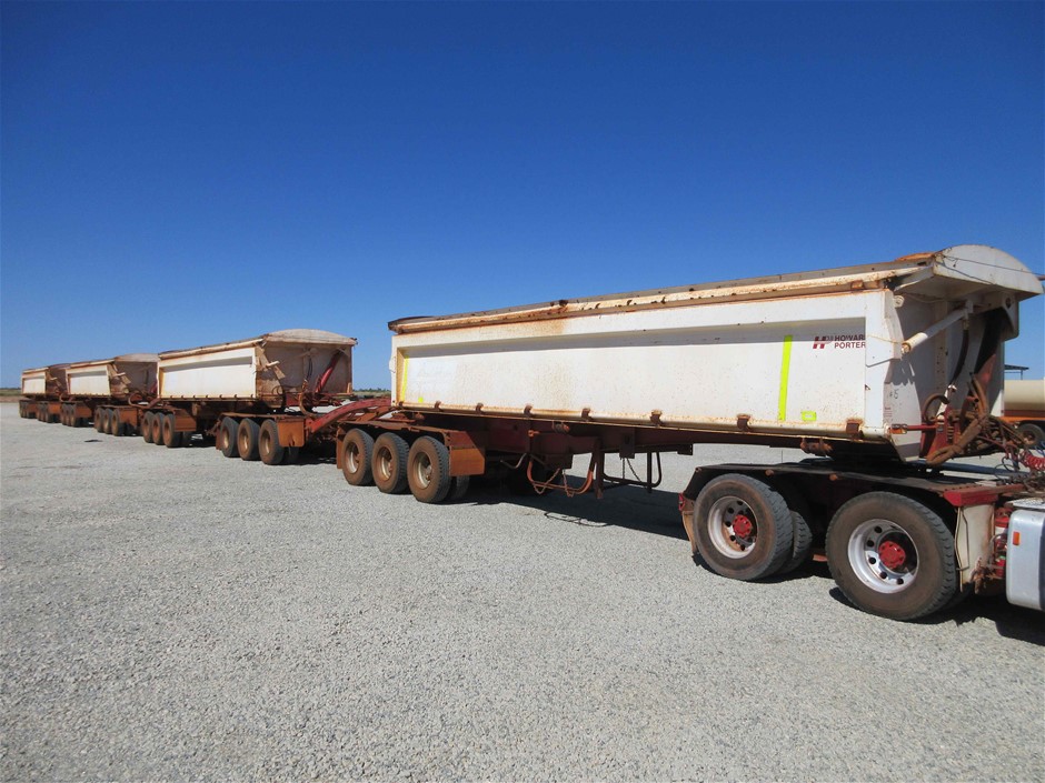 2023 $2 Matilda Light Green Coloured two dollar FIFA Soccer Coin Queen New