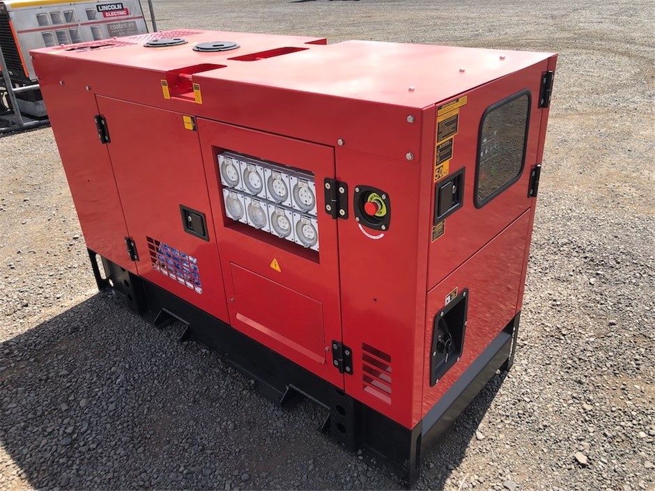 "NED KELLY" Set Of 3 x 1oz Ingots & Display Box in 999 Antique Silver