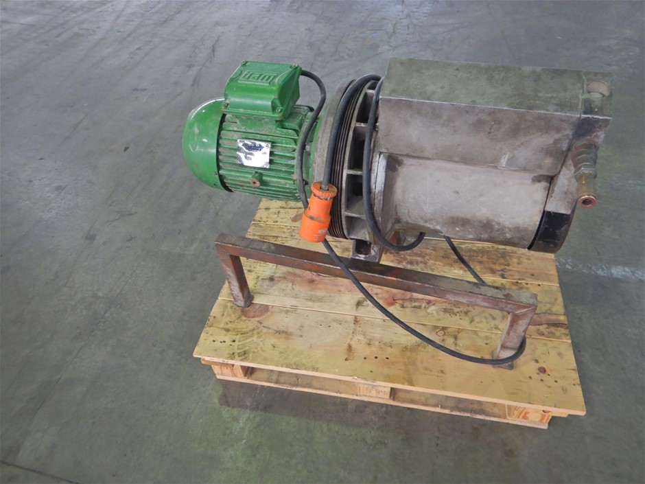 Rare 2016 "Ned Kelly" Helmet Ingot, 999 24k Gold Plated, Outlaw, Guns 27.1g