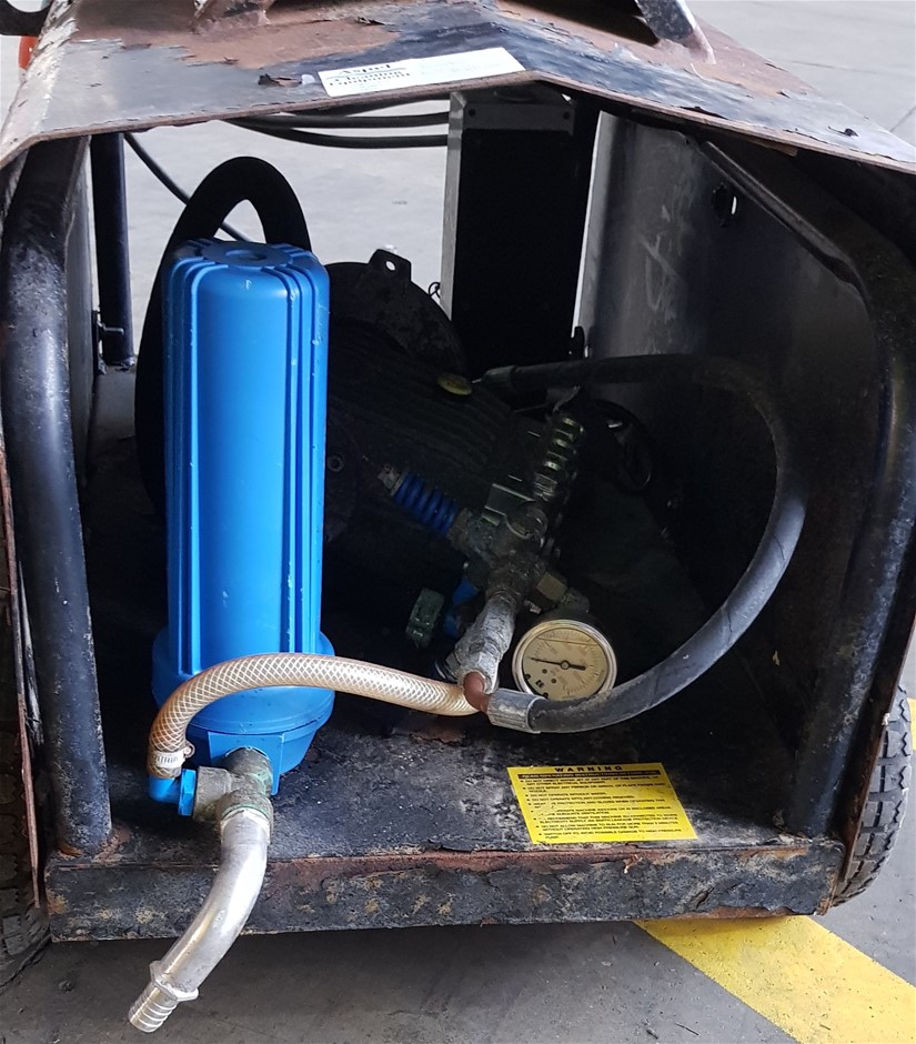 1966 Australia First & Last Queen Elizabeth Silver round fifty centsx4