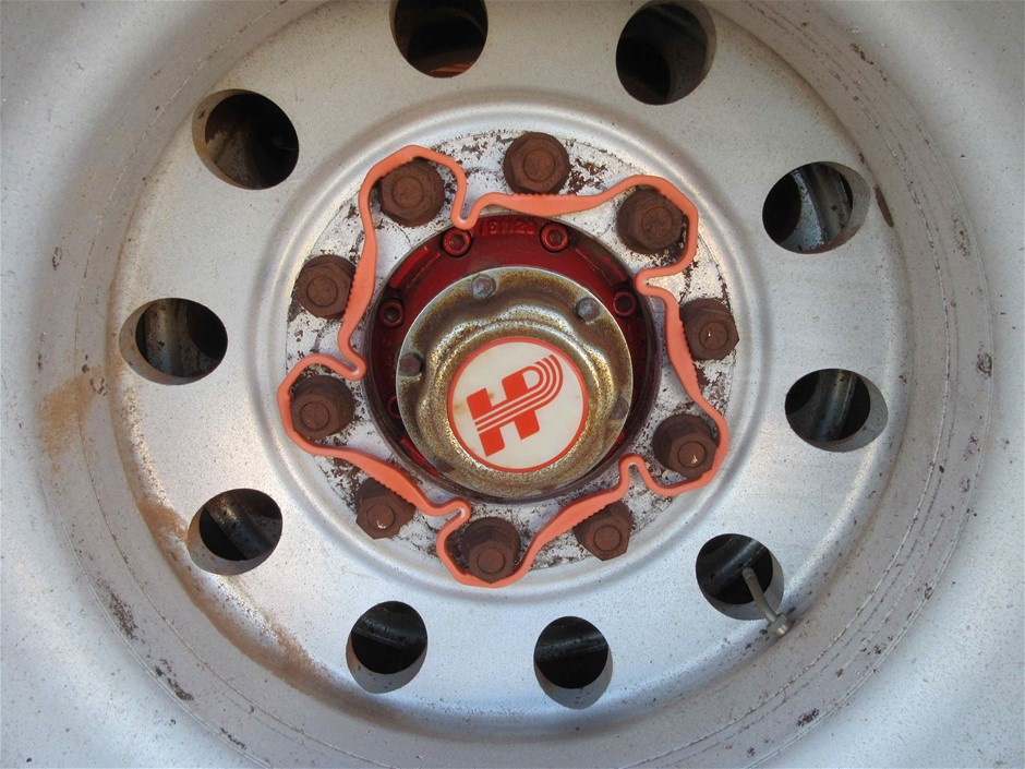 1951 Australia Pre decimal Silver Florin Scarce