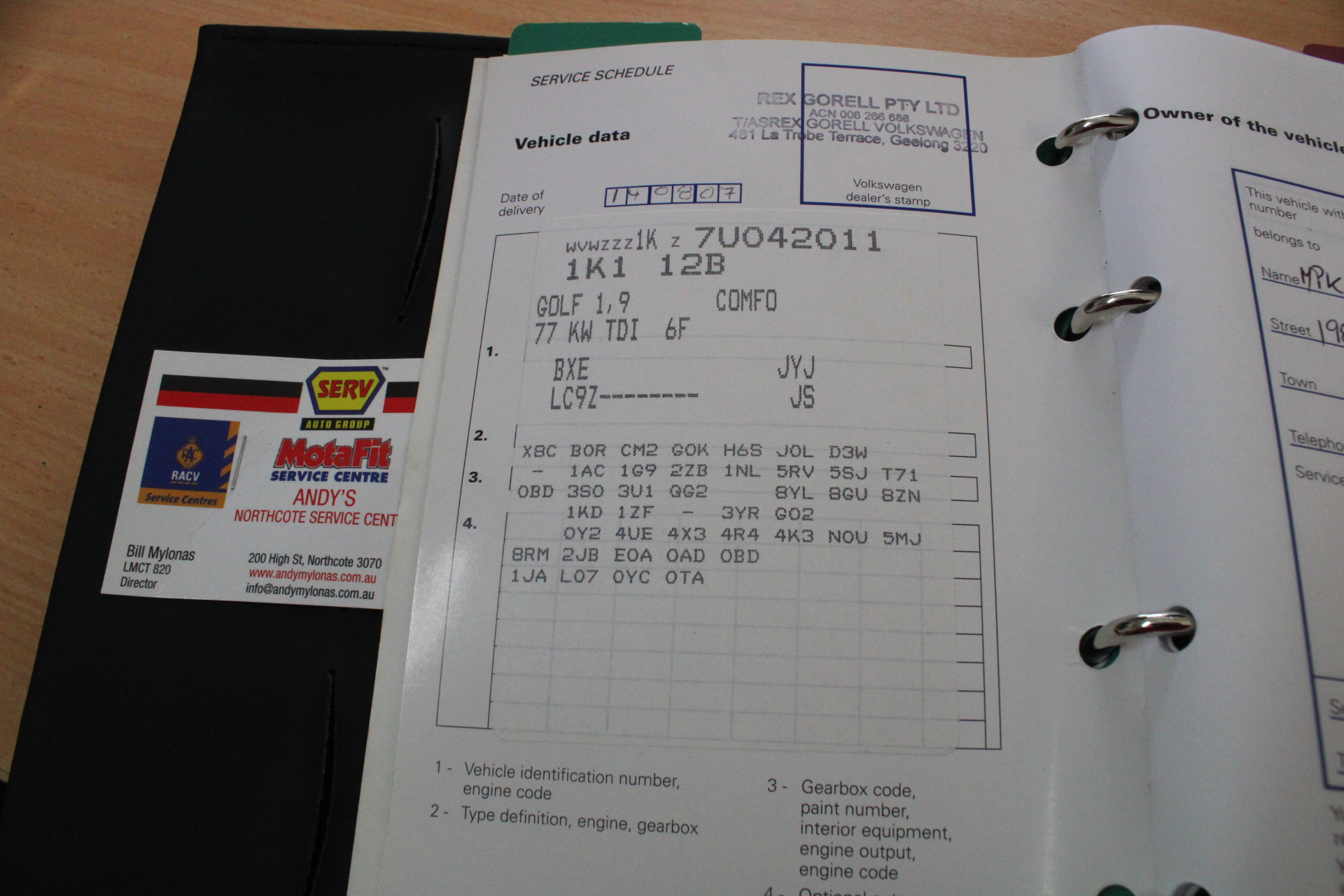 <p>Assorted Household Items</p>