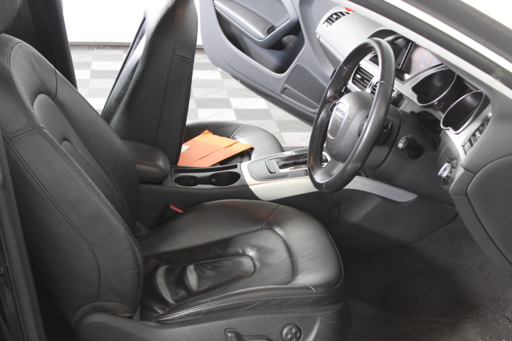 De bortoli Deen Chardonnay (6x 750mL). SEA.