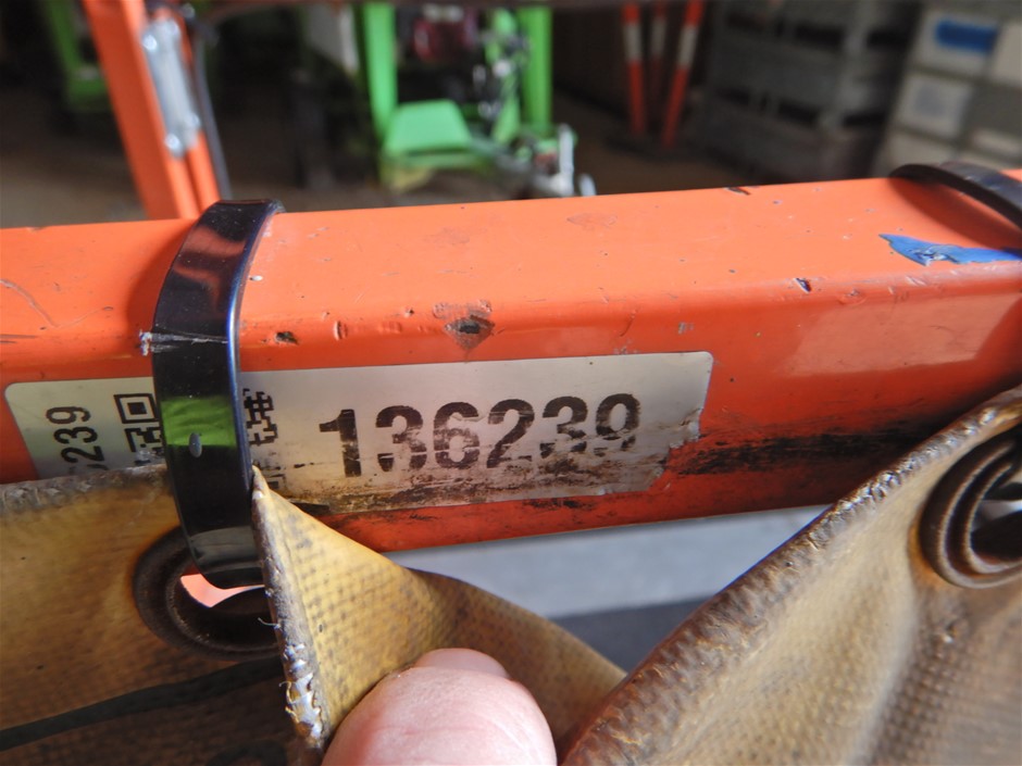 Wolf Blass Yellow Label Chardonnay (6x 750mL). SA