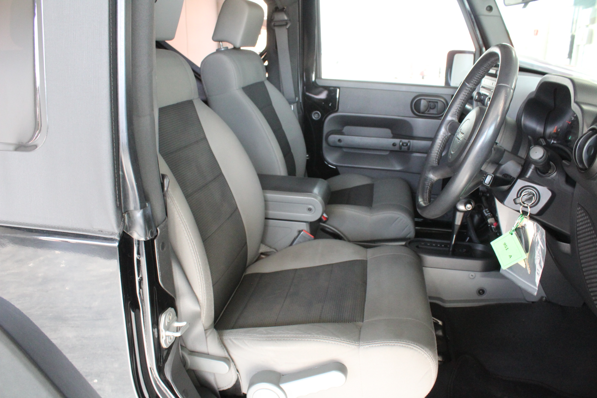 Italy Stamps 925 Silver Hip Hop Men's Ring (Stamps)-11 US