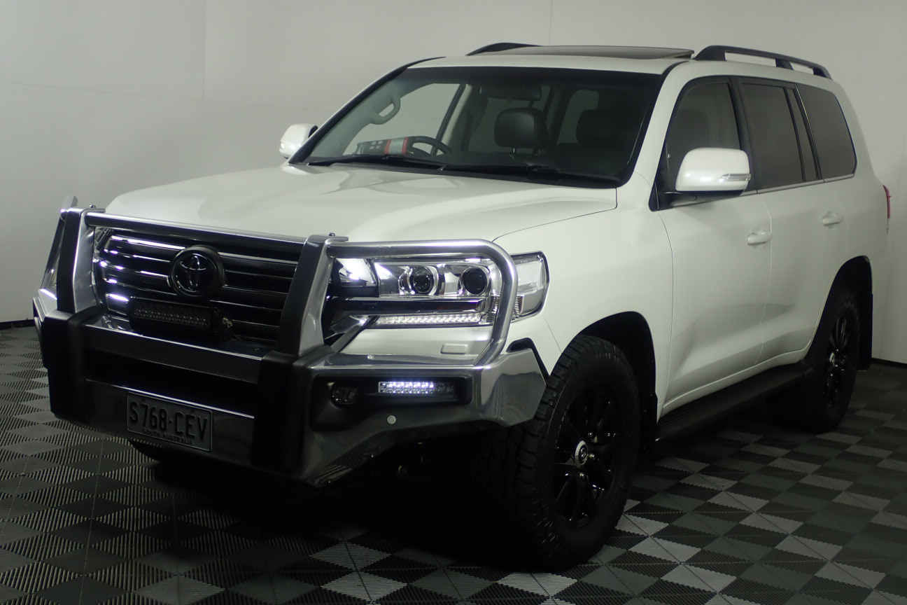 The Bowler Cleanskin Chardonnay 2025 (12x 750mL) SA