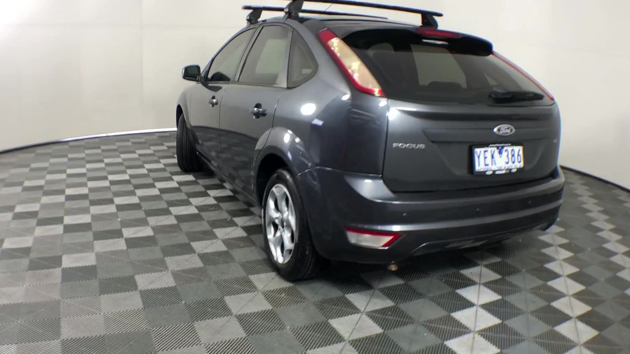 SENSH 2000G Machinists Hammer with Rubber Grip Fibreglass Handle.