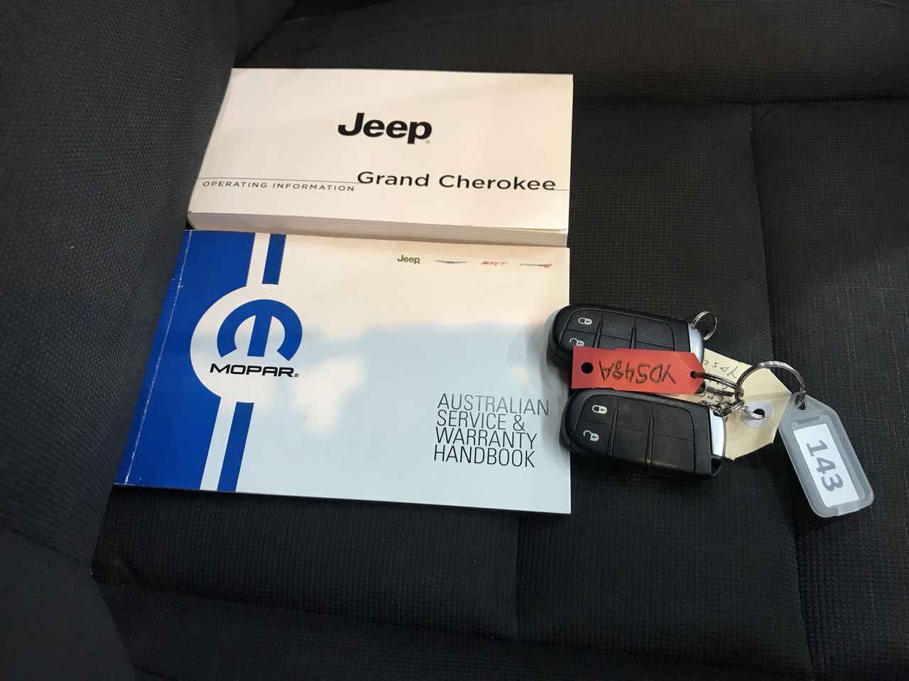 STANLEY 43pc 1/2" Drive Metric/AF Socket Set. Includes: Metric Sockets: 10,