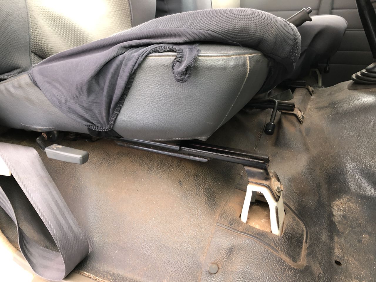 GRA  Moissanite white  18k Solid Yellow Gold Vermeil  Ring  -8US