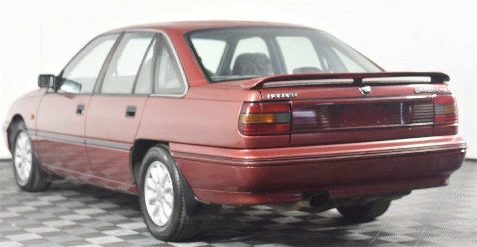 ALWAYS Box of 88pk Ultra Thin Advanced Protection Long Pads. N.B: Damaged p