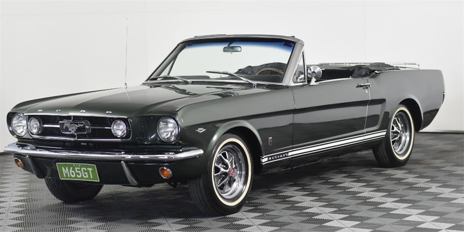 10mm Howlite Persian Love Rhinestone Jewellery Set