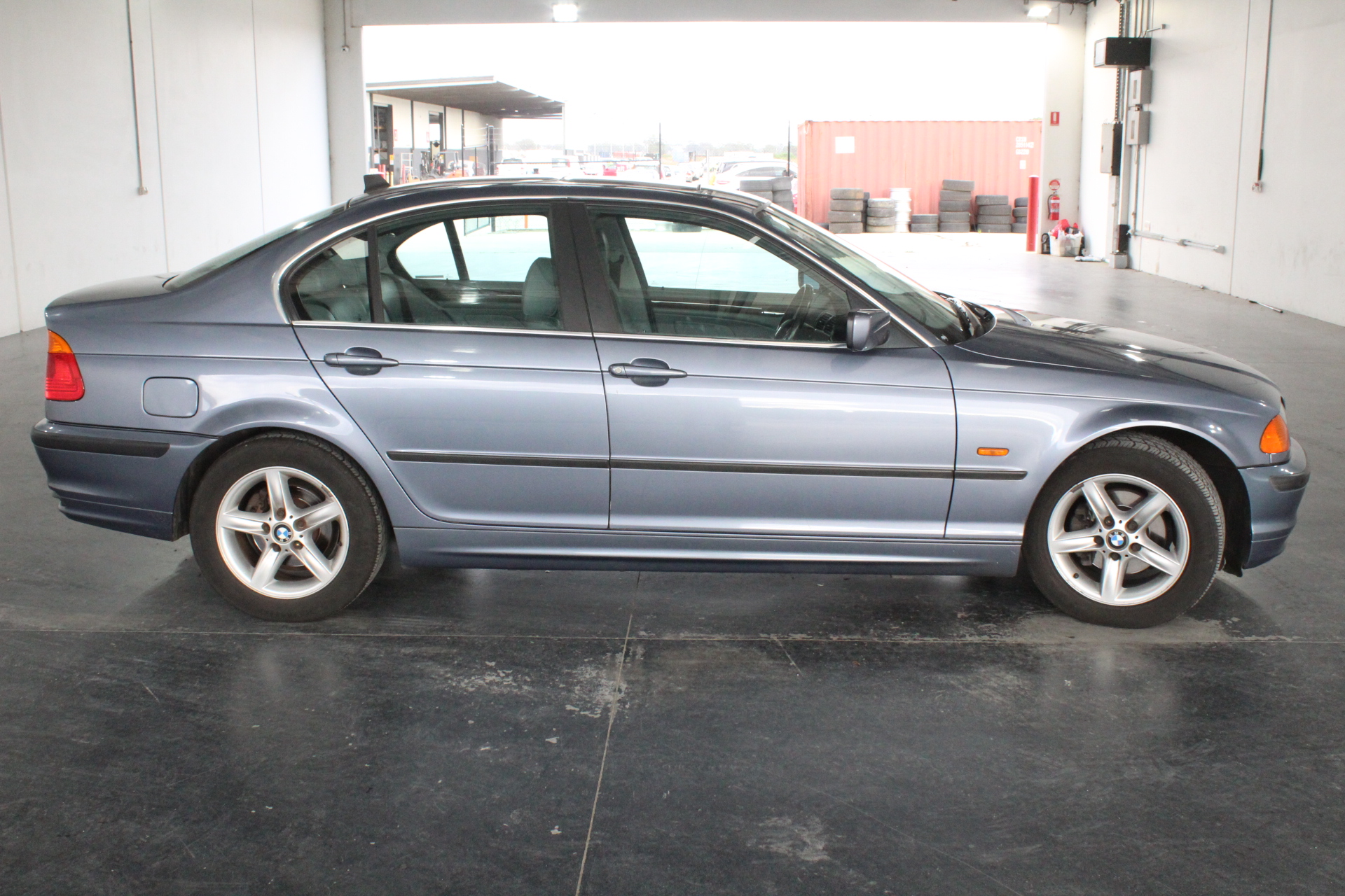 12 x CYGNETT MagCharge Cable 7.5W White 1.2M.