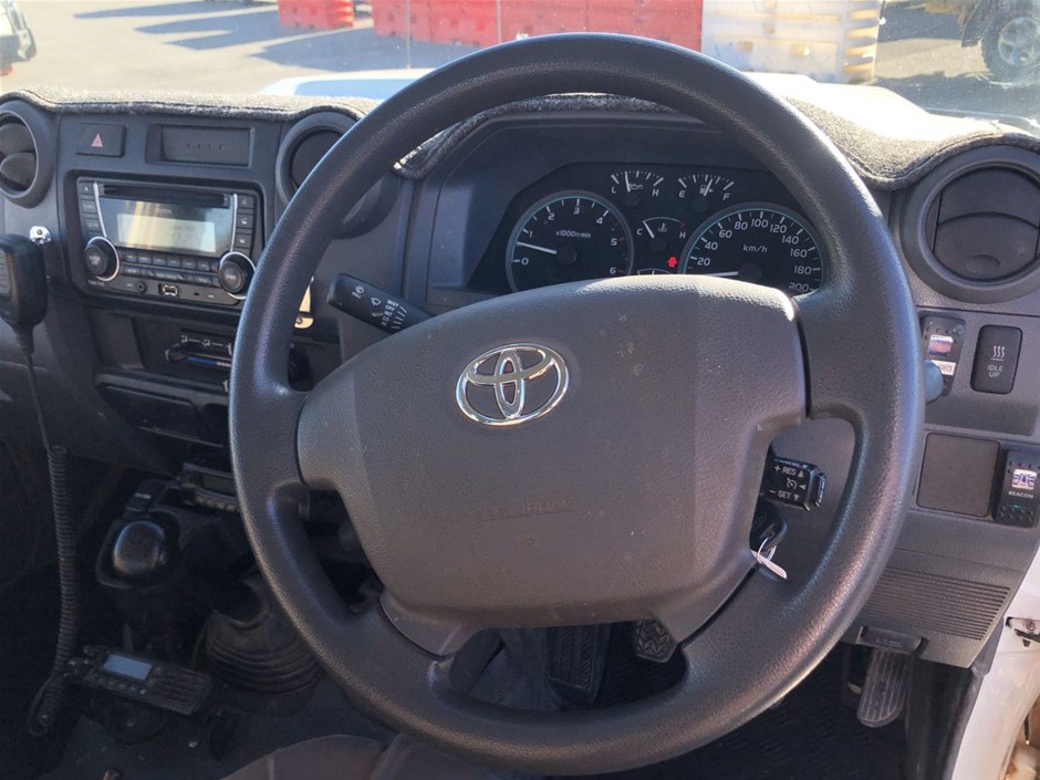 Approx 37 Ct of Loose Boulder Opal Chips (Coober Peby) In glass disp/bottle