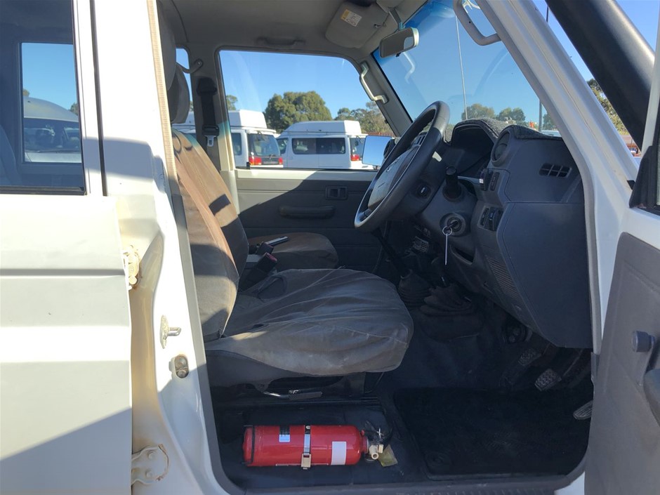 500G Mixed Rough Raw Crystal Gemstone Chunks Natural Raw Minerals Bulk