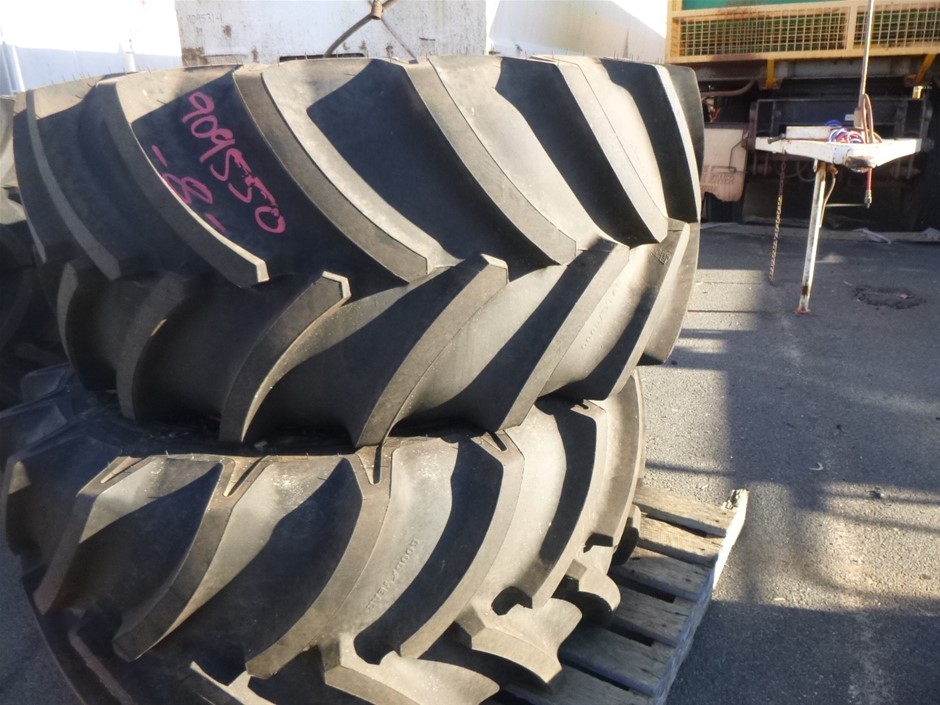 2.65 Carat White/off white diamond various bulk