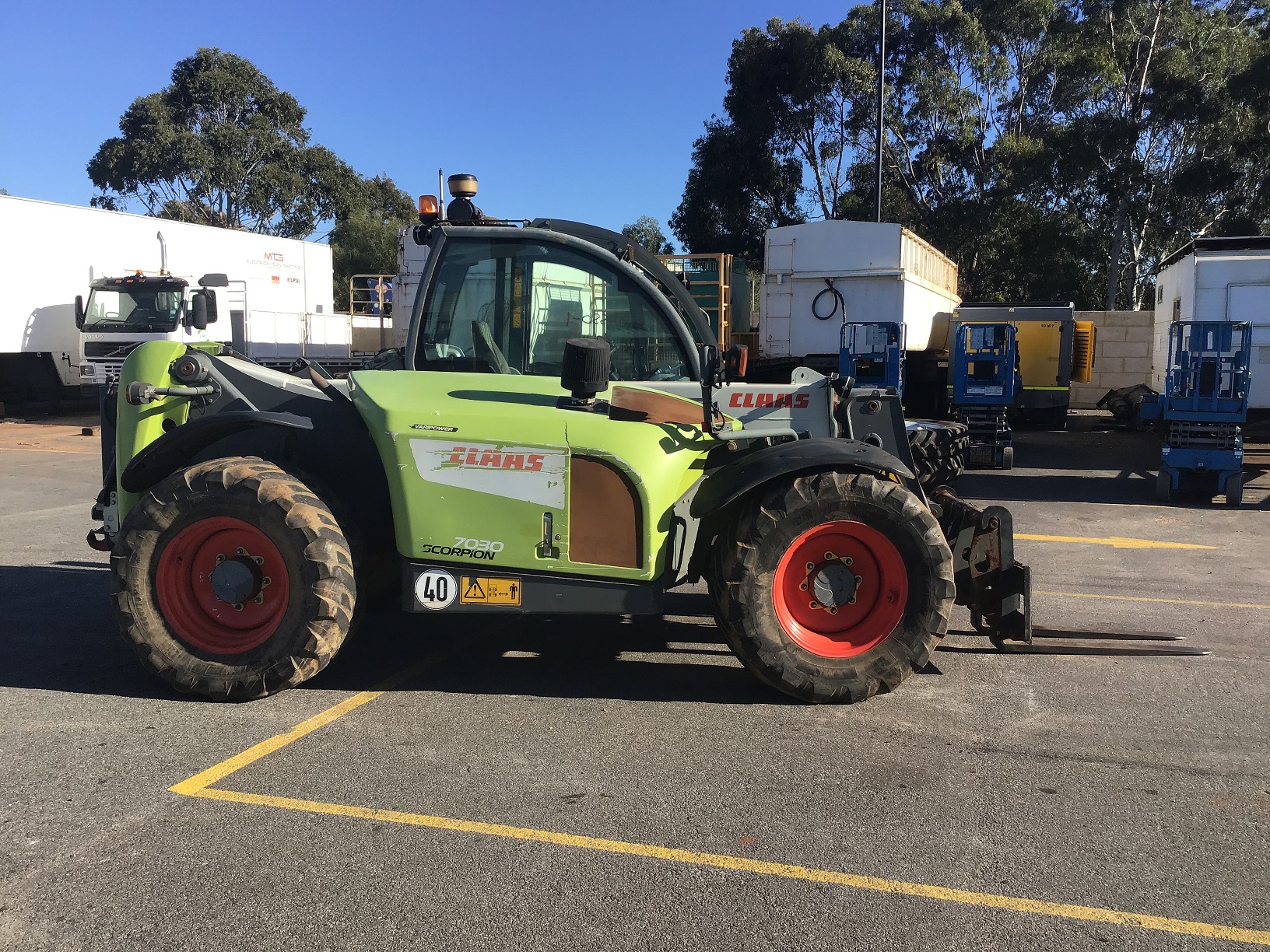 UNC 2023 $2 Vegemite Yellow RARE Coloured two dollar Coin