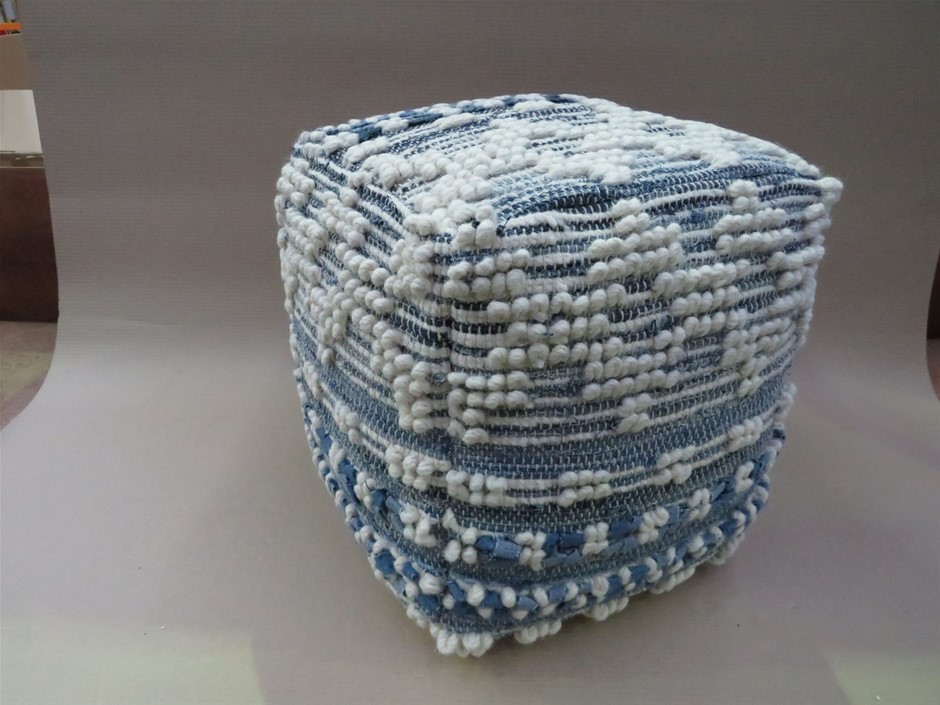 1966 Australia Queen Elizabeth Silver & 0.12 carat round 4 diamonds