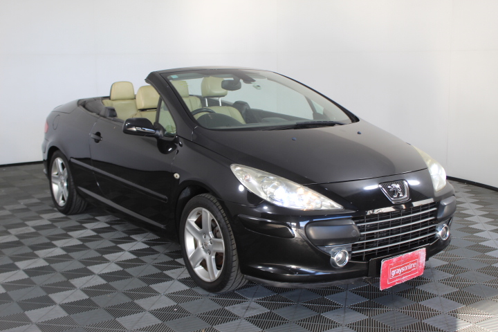 DeWALT 18V XR Li-ion Cordless Brushless Split Shaft Line Trimmer - Skin Onl