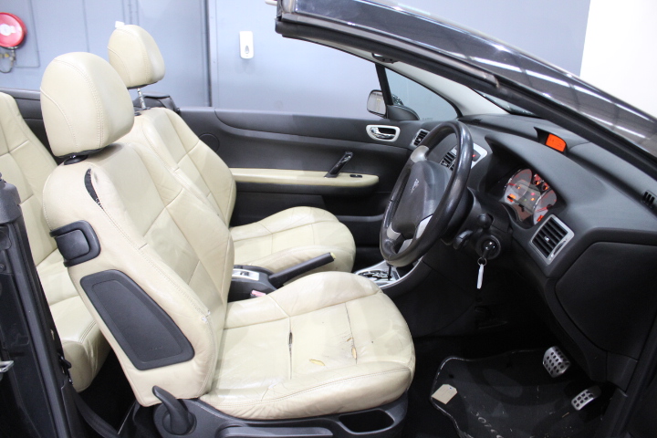 2 Packs of 5 x DEWALT XR Metal Reciprocating Blades 203mm 14/18 TPI.