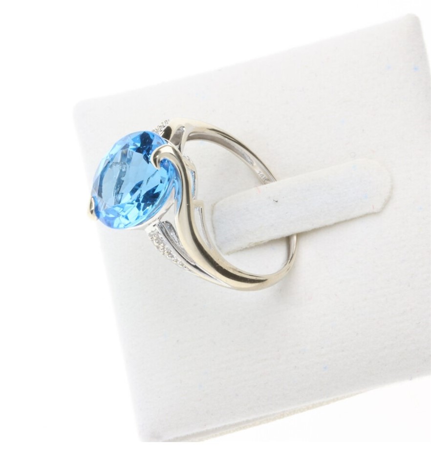 KOHLER Bellera Horizontal Holder.