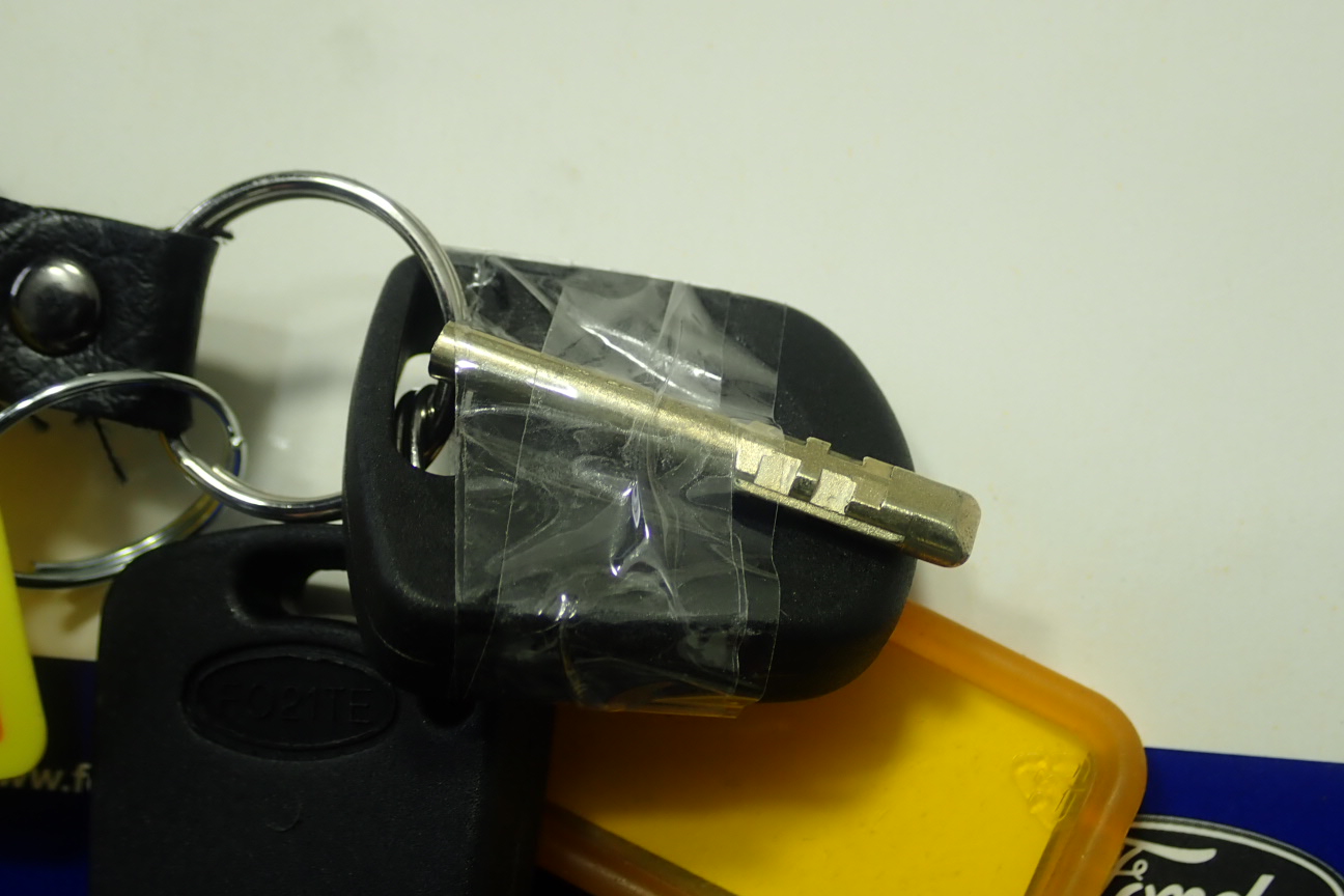 32DEGREES Women's Vest, Size L, Cream Grey.  Buyers Note - Discount Freight