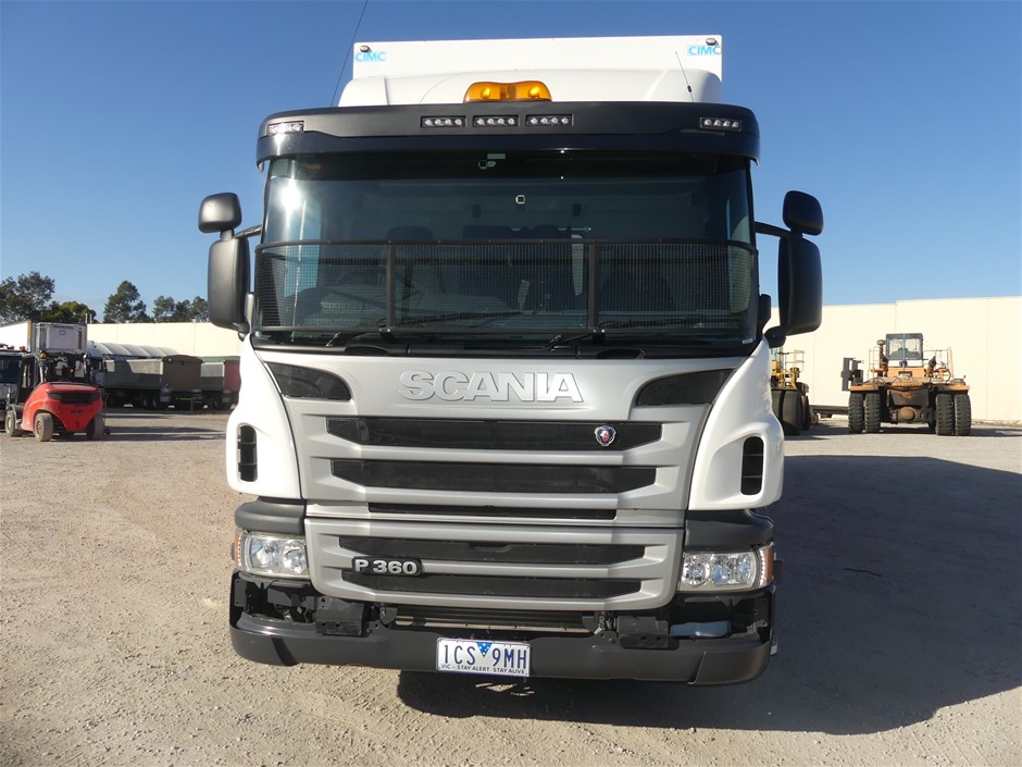 Sacred Hill Shiraz Cabernet (12x 750mL). NSW.