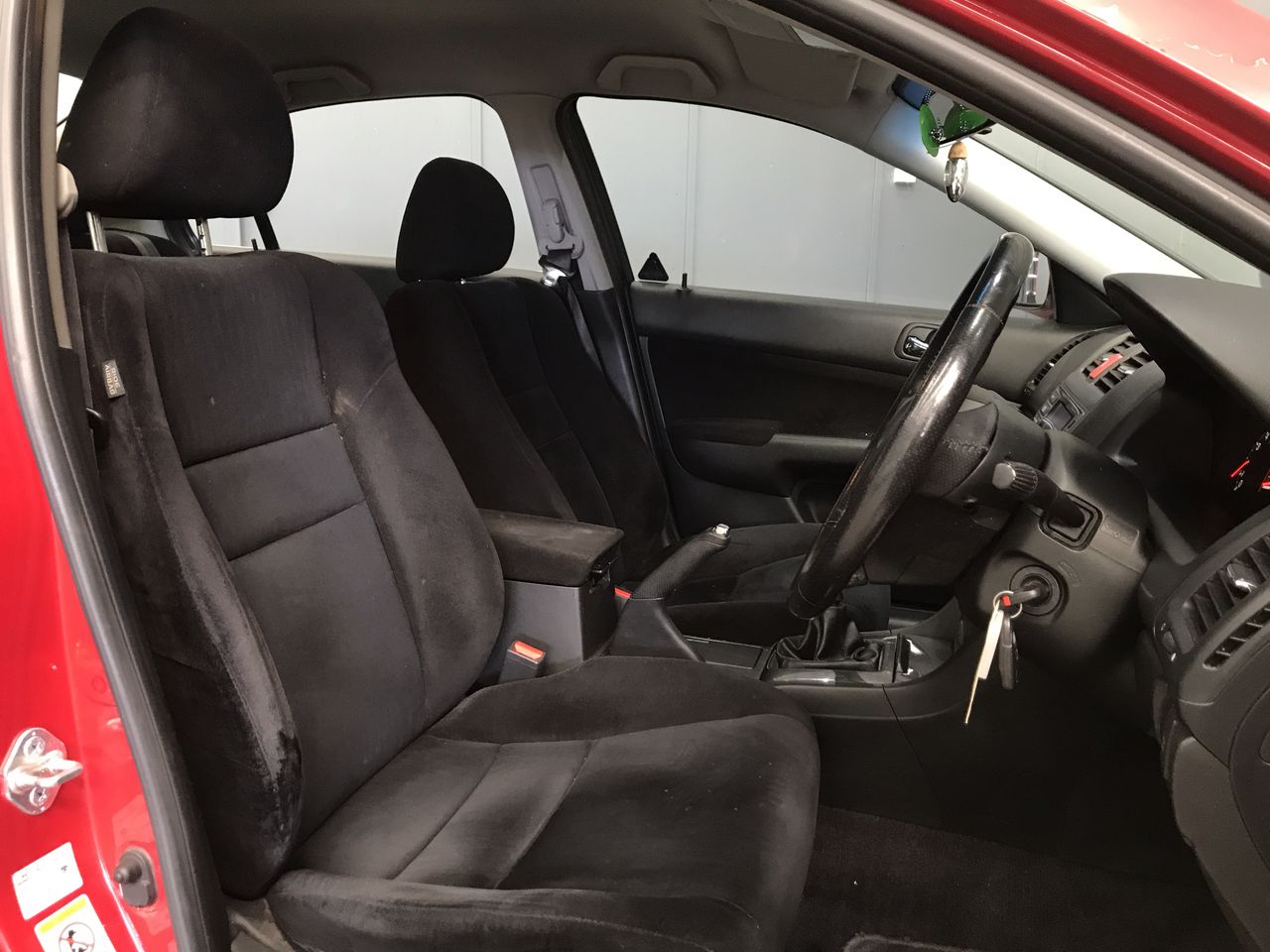 Aboriginal Flag, 1/10th Oz (Approx.) 999 Solid Silver Bullion Coin, C.O.A