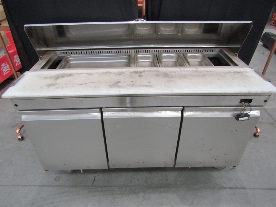 1966 Australia First & Last Queen Elizabeth Silver Round Fifty Cents