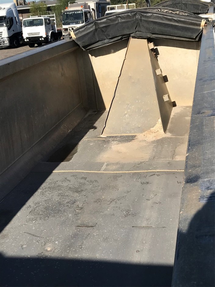 Jacqueline Blanc De Blancs Brut NV (6x 750mL), France.