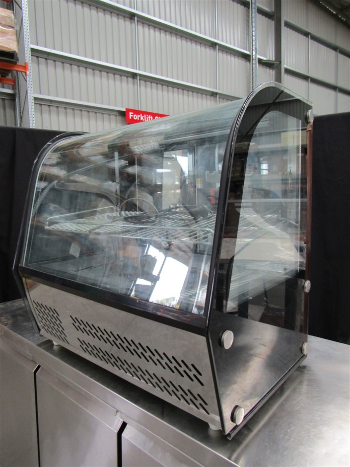 Wolf Blass Yellow Label Merlot (6x 750mL).