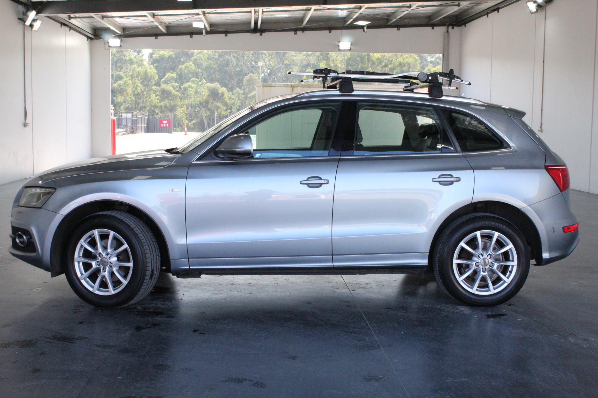 Aboriginal Flag, 1/10th Oz (Approx.) 999 Solid Silver Bullion Coin, C.O.A