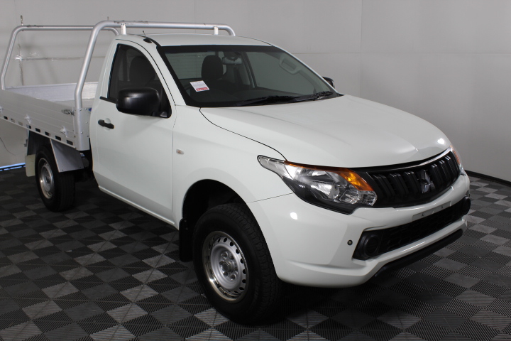 2016 Nissan Pulsar ST B17 CVT Sedan