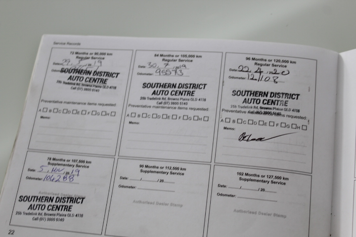 Waterproof  Watch Barrel Shaped Transparent Red Color Quartz Watch Popular