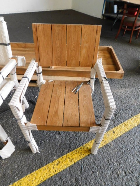 0.16 Carat White 4 round diamonds