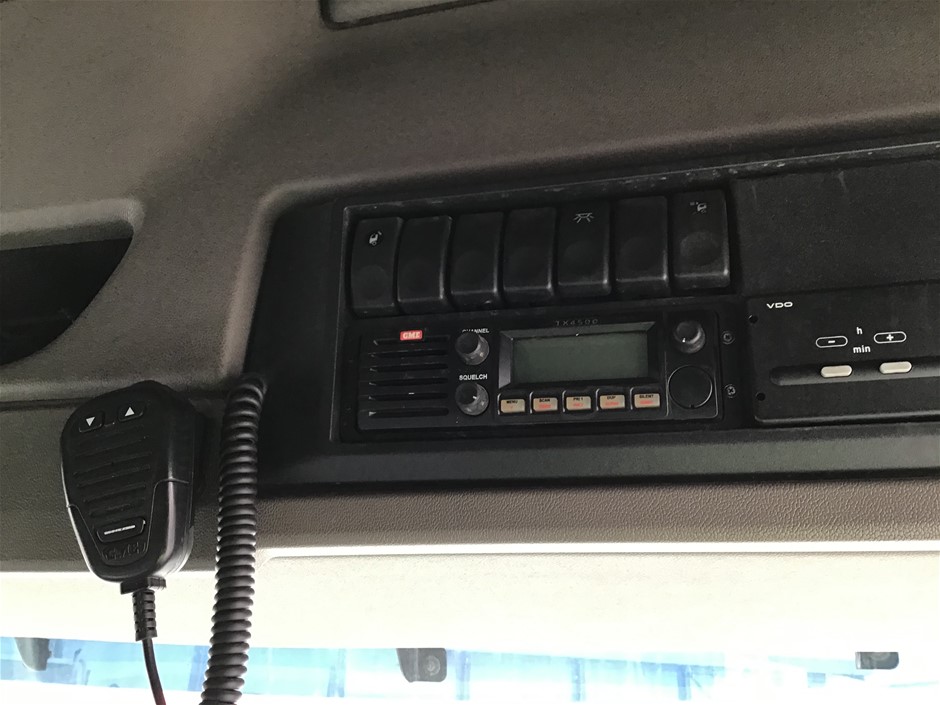 <p>Vintage Cash Register</p>