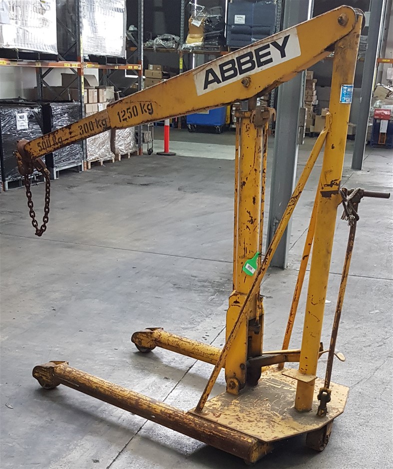 4 Carat round 4 white diamond each CVD Uncertified