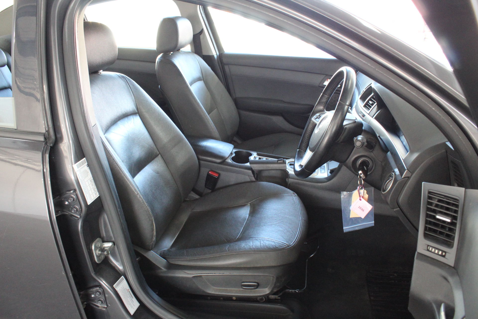 2004 Toyota Corolla Ascent ZZE122R Automatic Hatchback