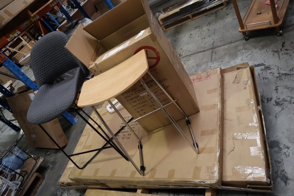 1.27 Carats Rare Reddish Orange Sunstone