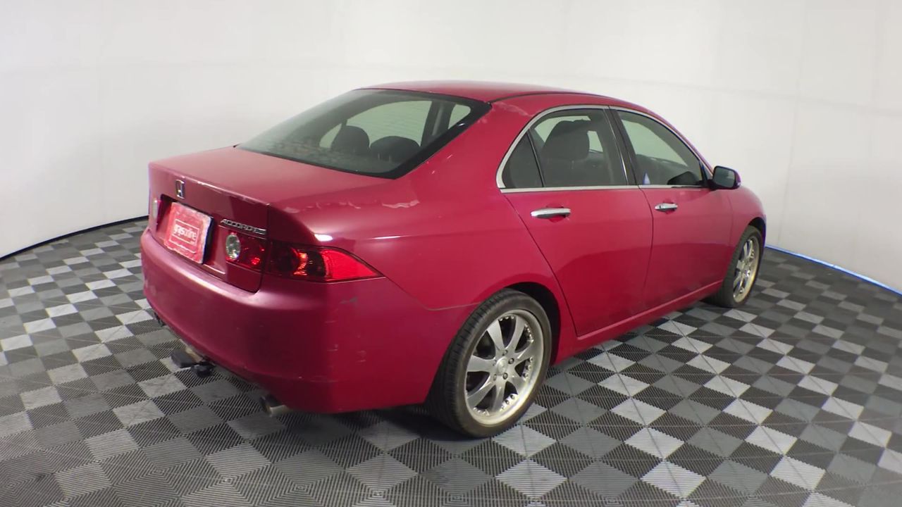 Sea Shell Pearl Necklace. Quality AAA. 70cm