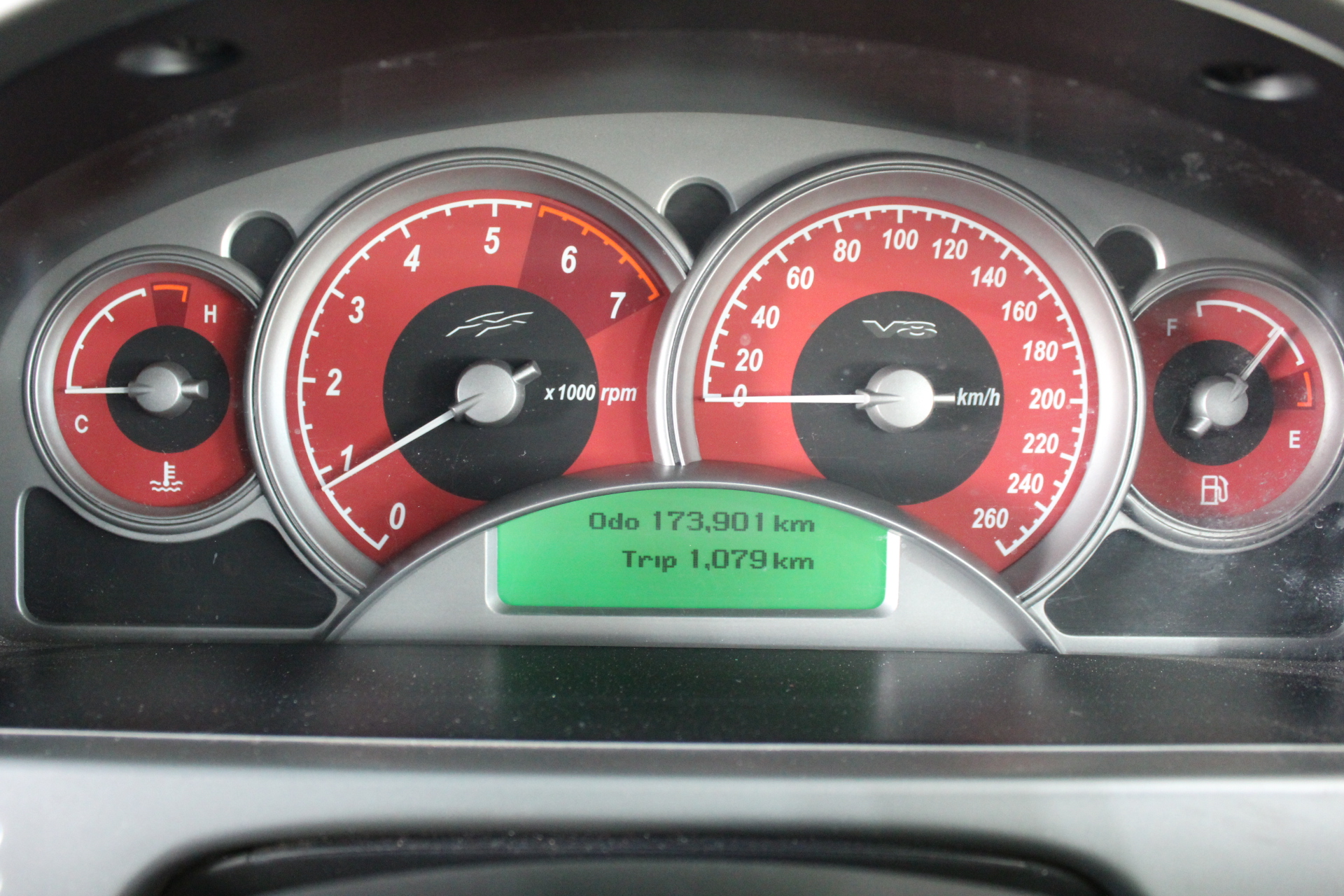 ROMAK 600310 Fellini Passage Lever Set, Brushed Nickel. NB: Packaging sligh