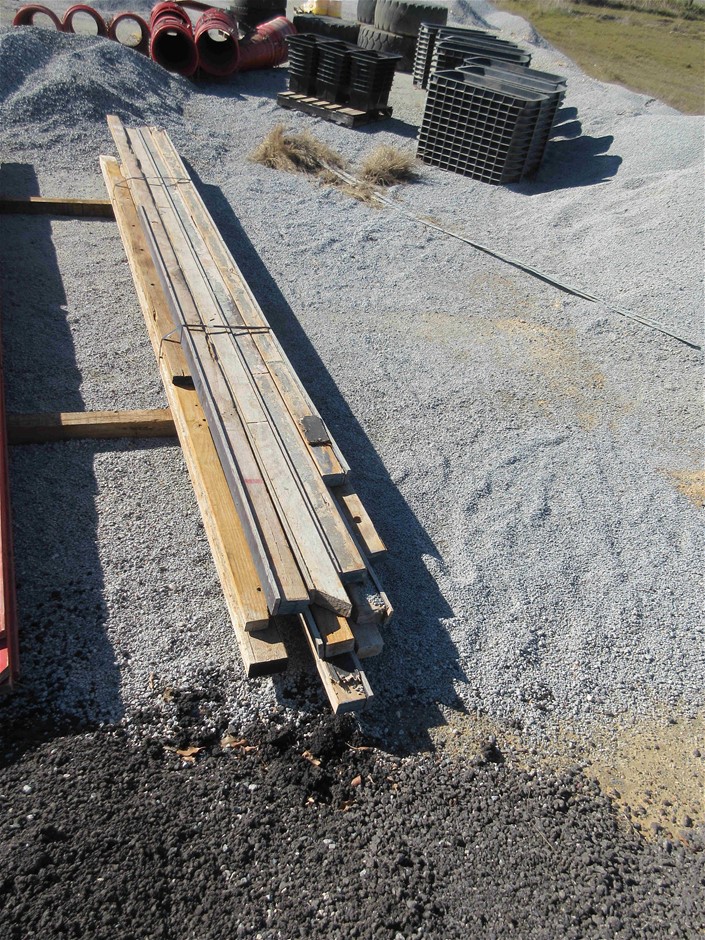 2 Carat round 2 white diamond each CVD Uncertified