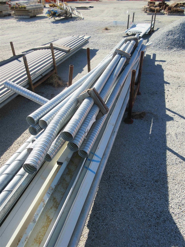 0.07 Carat round 2 white diamond