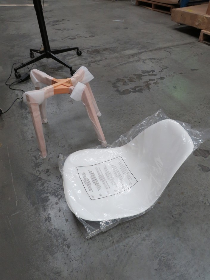 <p><strong>2025 KOBOLT KB42 Silenced 40 kVA Generator (Unused)</strong></p>