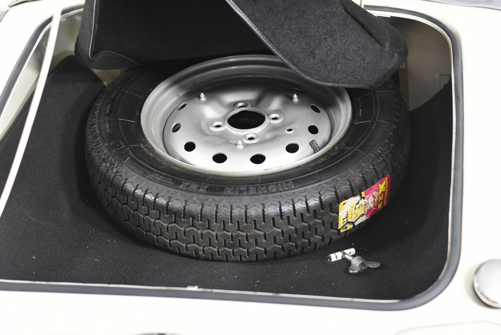 LOGITECH MX Mechanical Mini Wireless Illuminated Keyboard, Tactile Quiet Sw