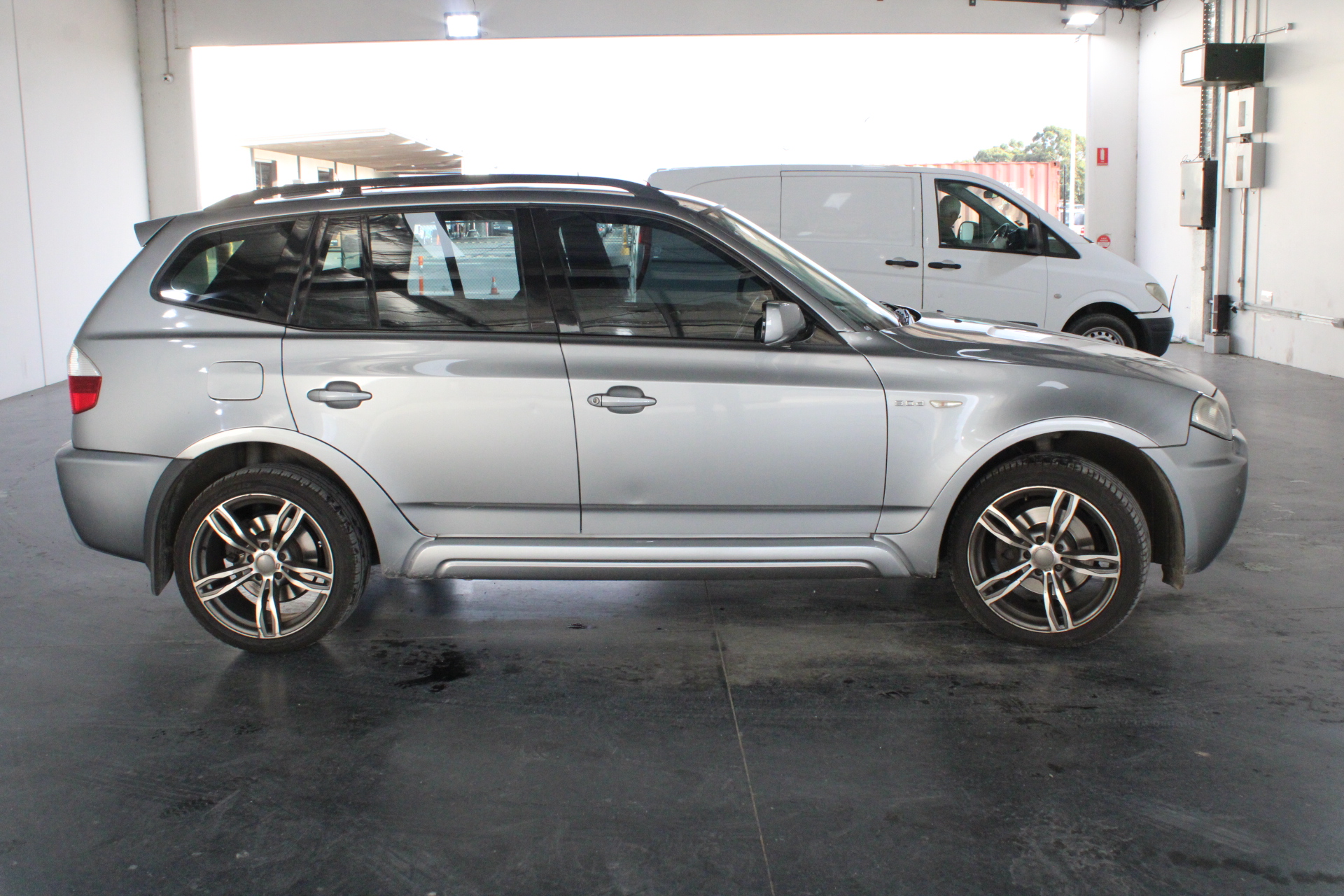 Burge Family Winemakers Draycott Shiraz 1999 (3x 750mL), Barossa. 5* Prov