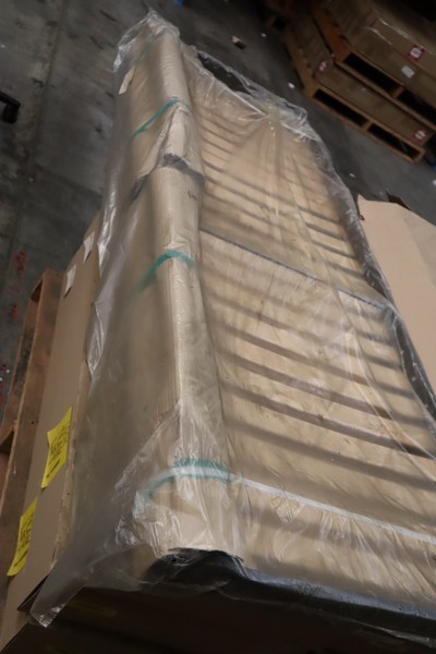 Lindeman's Bin 85 Pinot Grigio (6x 750mL). SEA.