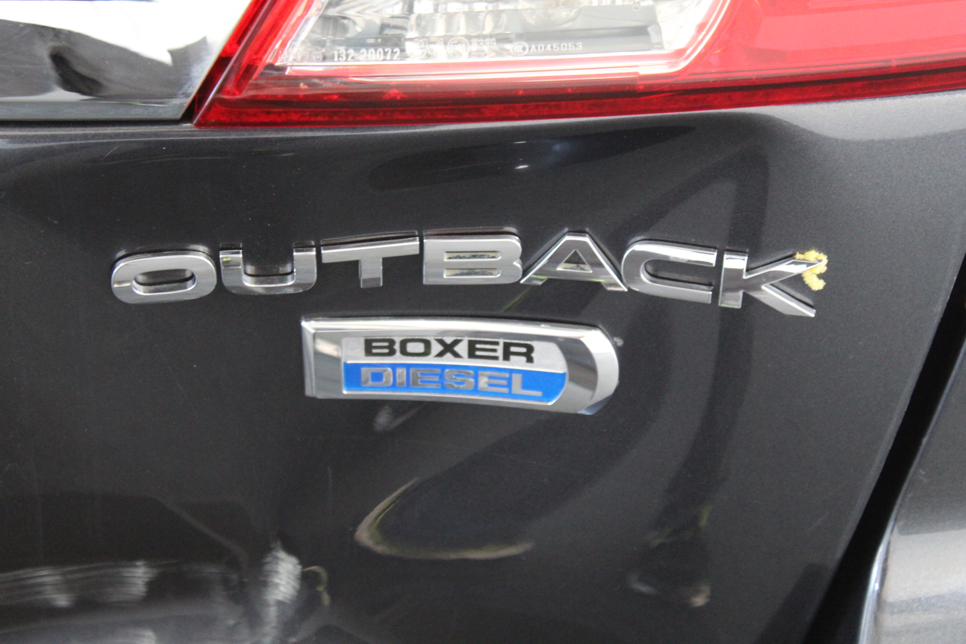 Wolf Blass Red Label Shiraz Grenache (6x 750mL), SEA.